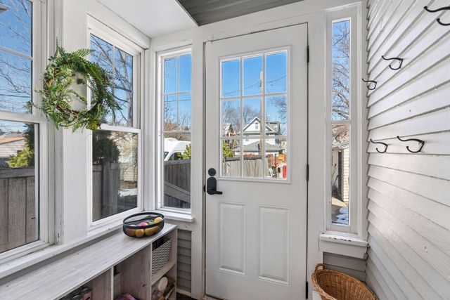 1479 Van Buren Avenue, Saint Paul, MN 55104