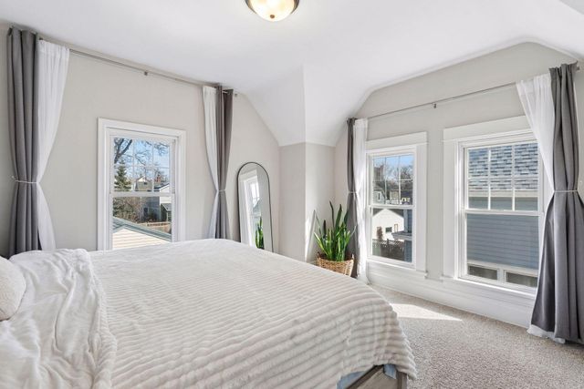 1479 Van Buren Avenue, Saint Paul, MN 55104