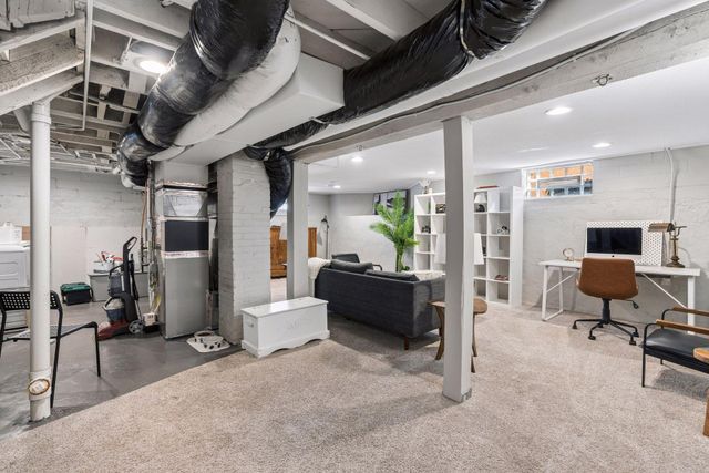 1479 Van Buren Avenue, Saint Paul, MN 55104