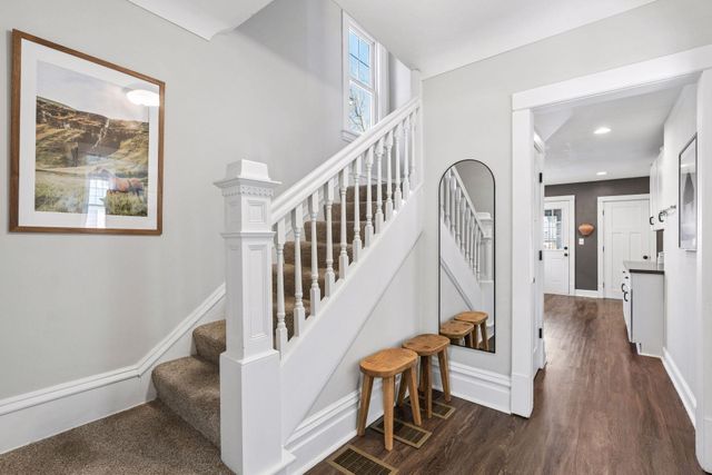 1479 Van Buren Avenue, Saint Paul, MN 55104