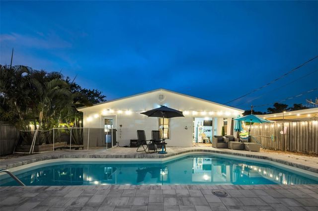 305 15TH AVENUE, Indian Rocks Beach, FL 33785