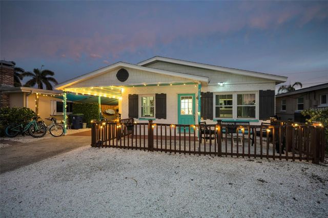305 15TH AVENUE, Indian Rocks Beach, FL 33785