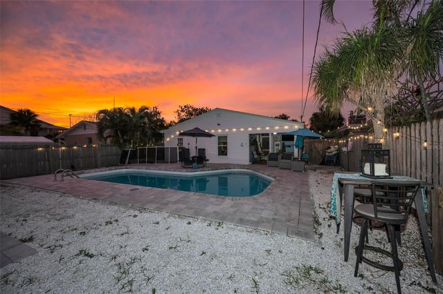 305 15TH AVENUE, Indian Rocks Beach, FL 33785
