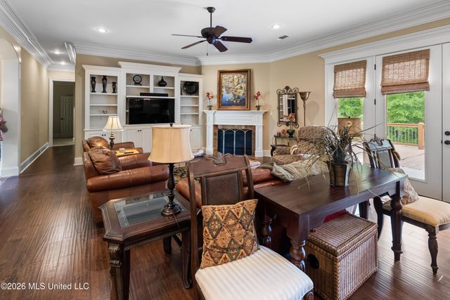 18523 Pecan Lane, Saucier, MS 39574