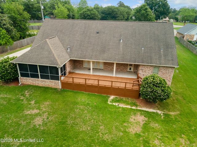 18523 Pecan Lane, Saucier, MS 39574