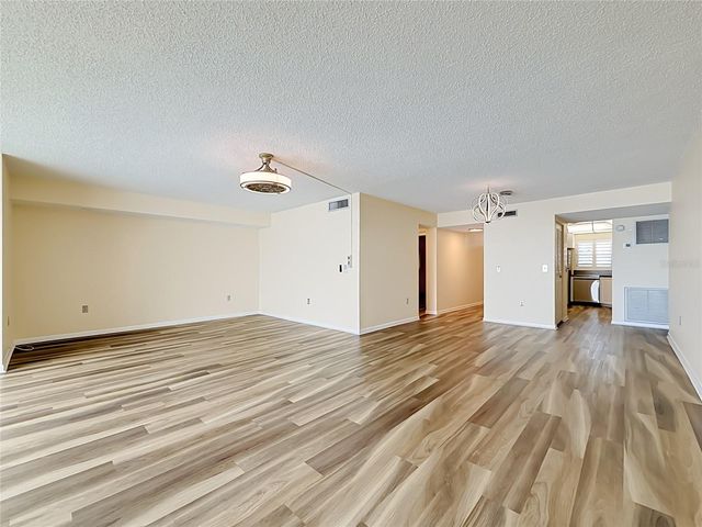 6020 SHORE BOULEVARD S 211, Gulfport, FL 33707