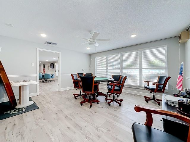 6020 SHORE BOULEVARD S 211, Gulfport, FL 33707
