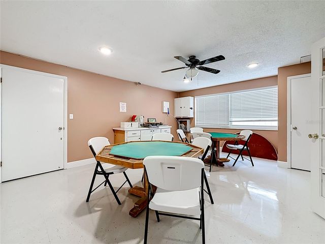 6020 SHORE BOULEVARD S 211, Gulfport, FL 33707