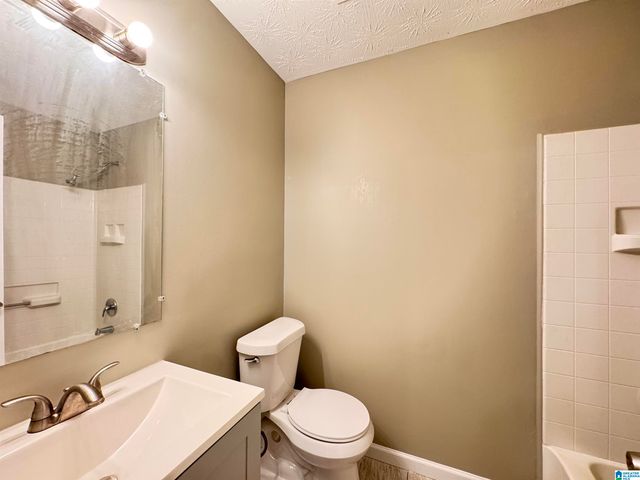 288 SMITH LANE, Talladega, AL 35160