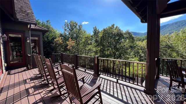 538 Chestertown Drive, Mill Spring, NC 28756