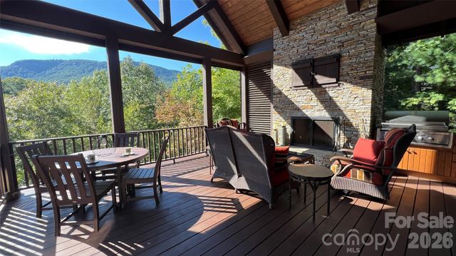 538 Chestertown Drive, Mill Spring, NC 28756