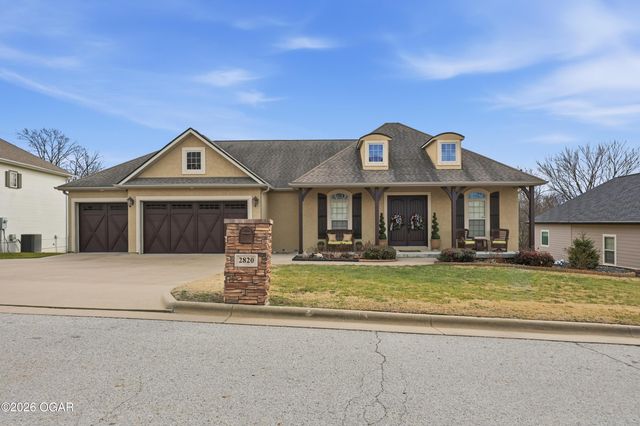 2820 Summit Drive, Joplin, MO 64804