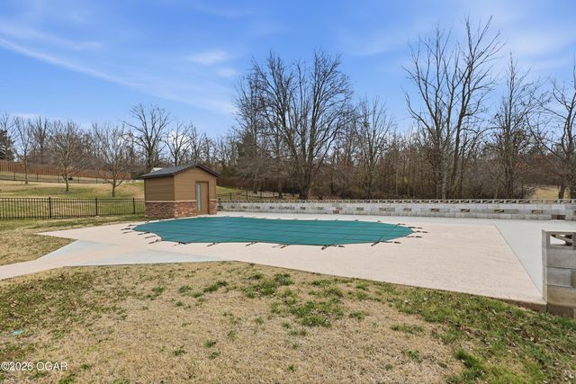 2820 Summit Drive, Joplin, MO 64804