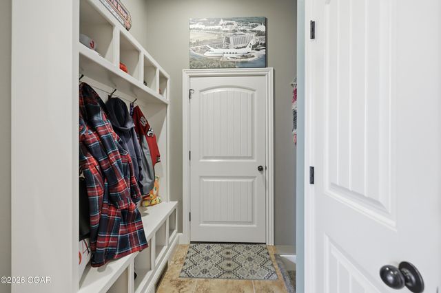 2820 Summit Drive, Joplin, MO 64804