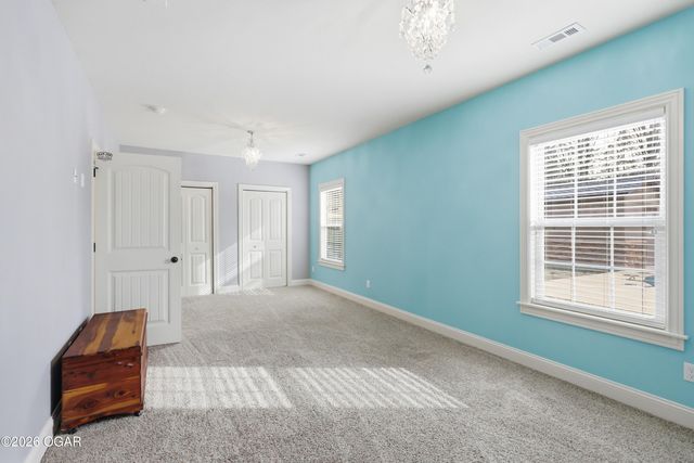 2820 Summit Drive, Joplin, MO 64804