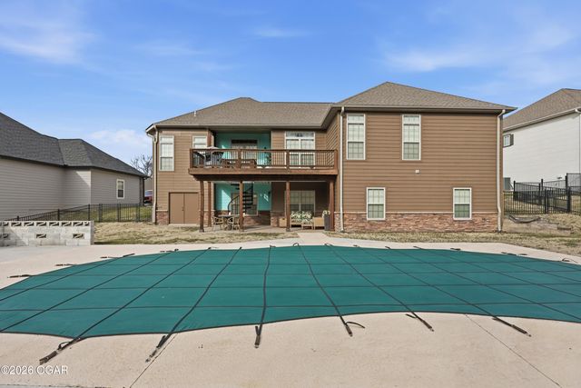 2820 Summit Drive, Joplin, MO 64804
