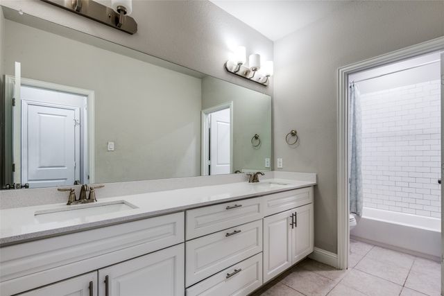 9456 Kavik Street, Frisco, TX 75035