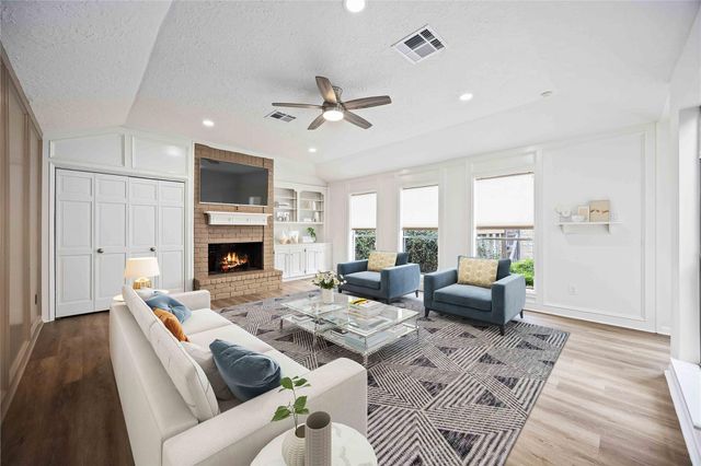 14143 Hillvale Drive, Houston, TX 77077