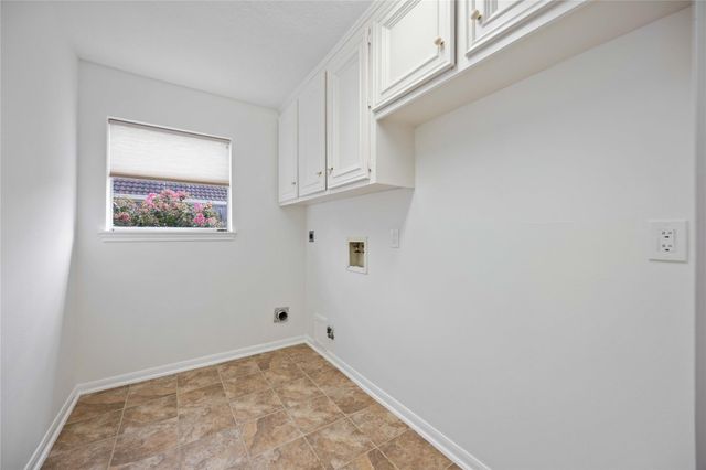 14143 Hillvale Drive, Houston, TX 77077