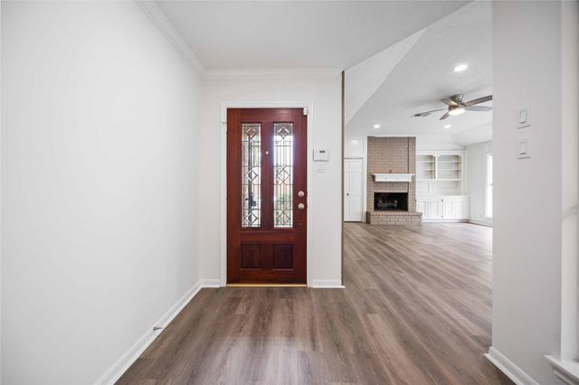 14143 Hillvale Drive, Houston, TX 77077