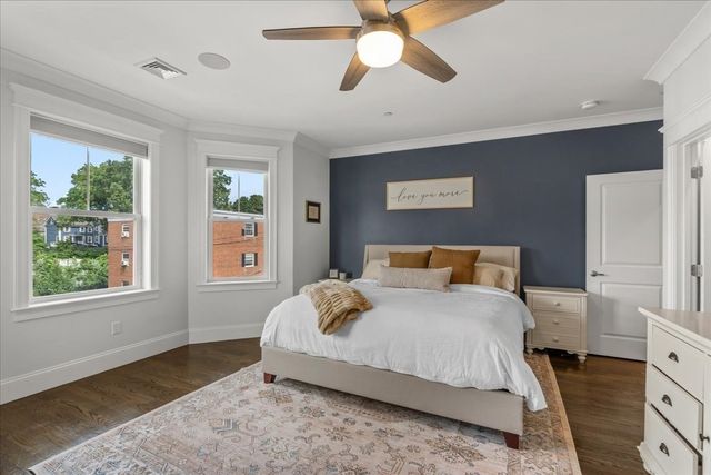 45 Coffey St 6, Boston, MA 02122