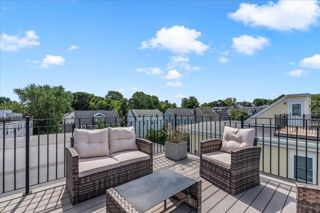 45 Coffey St 6, Boston, MA 02122