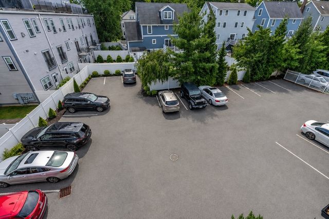 45 Coffey St 6, Boston, MA 02122
