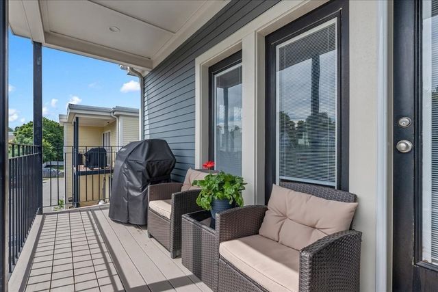 45 Coffey St 6, Boston, MA 02122