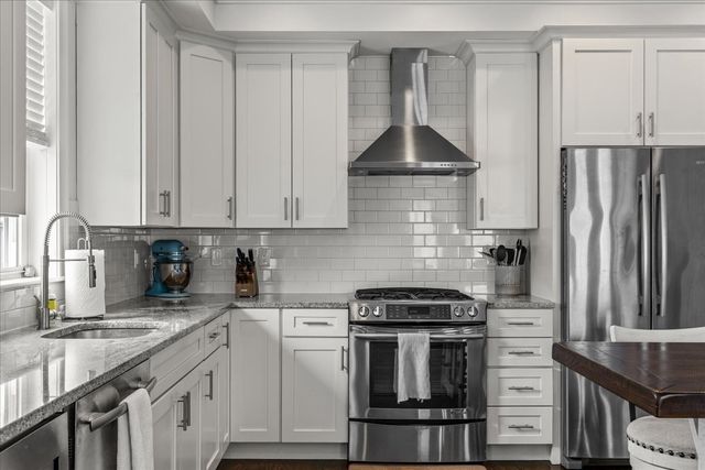 45 Coffey St 6, Boston, MA 02122