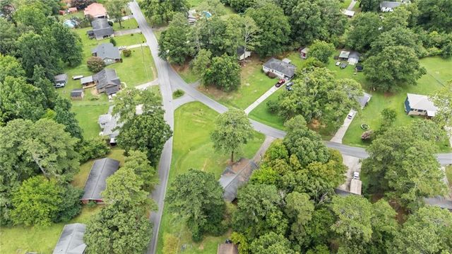 111 Friar Tuck Road NE, Rome, GA 30161