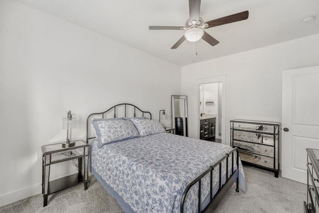 125 Irene ST, Elgin, TX 78621