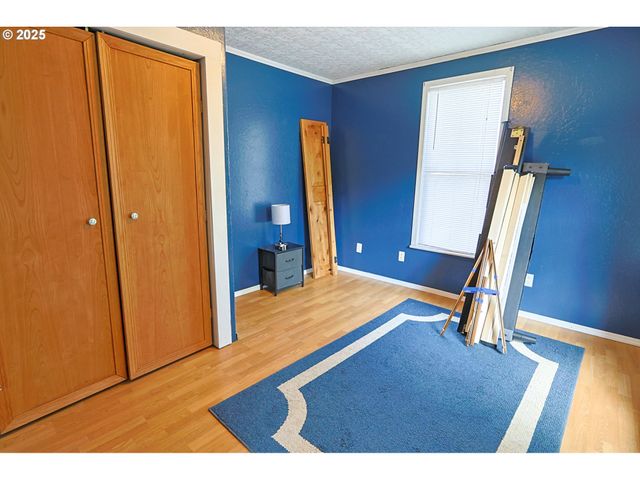 1048 ELROD Ave, Coos Bay, OR 97420