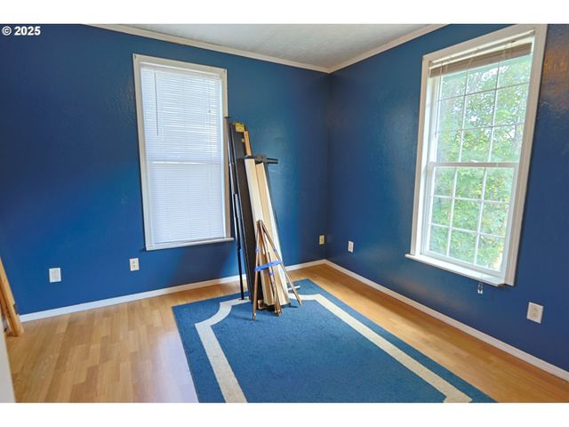 1048 ELROD Ave, Coos Bay, OR 97420
