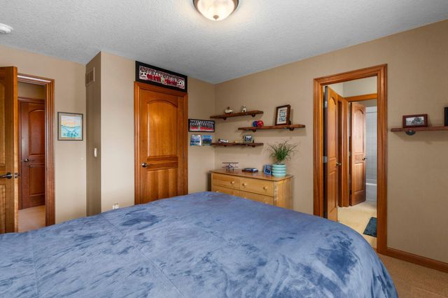 15197 Uplander Street NW, Andover, MN 55304