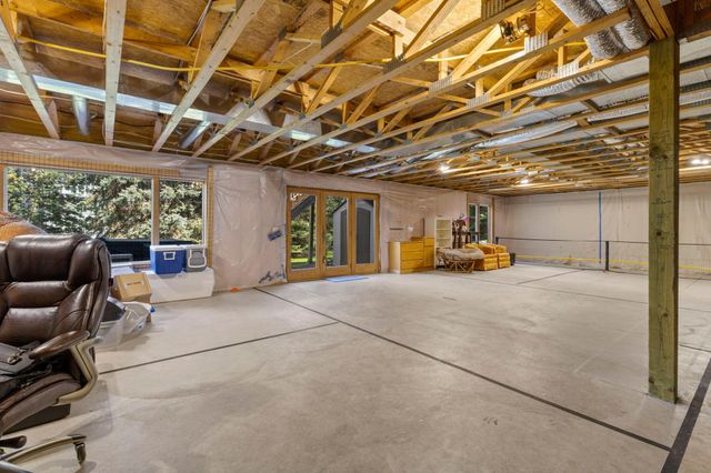 15197 Uplander Street NW, Andover, MN 55304