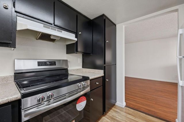 7 Las Moradas Circle, San Pablo, CA 94806