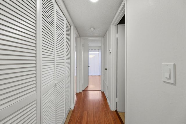 7 Las Moradas Circle, San Pablo, CA 94806