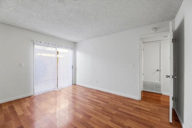 7 Las Moradas Circle, San Pablo, CA 94806