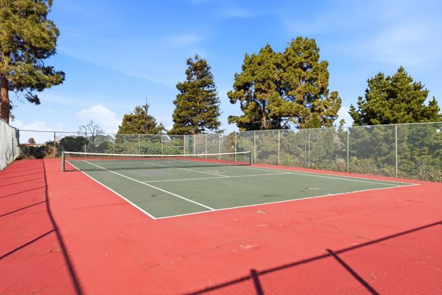 7 Las Moradas Circle, San Pablo, CA 94806