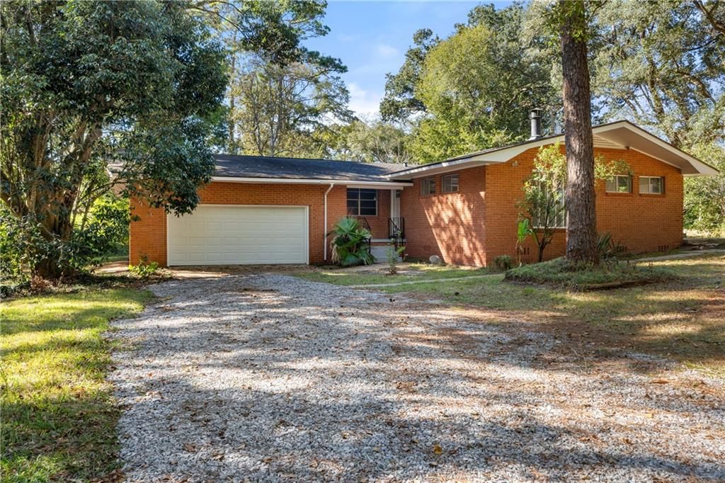 11204 Thomas Road, Theodore, AL 36582