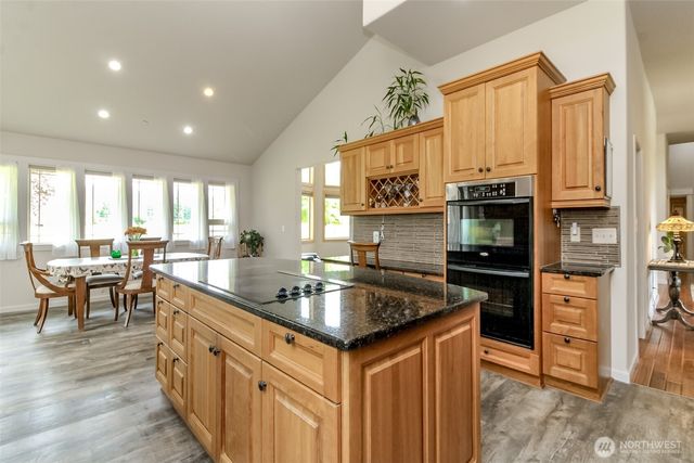 47335 260th Avenue SE, Enumclaw, WA 98022