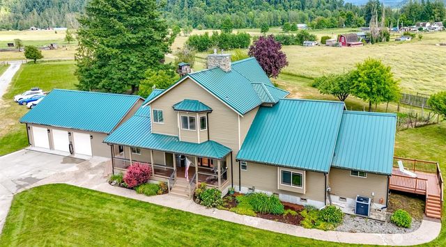 47335 260th Avenue SE, Enumclaw, WA 98022