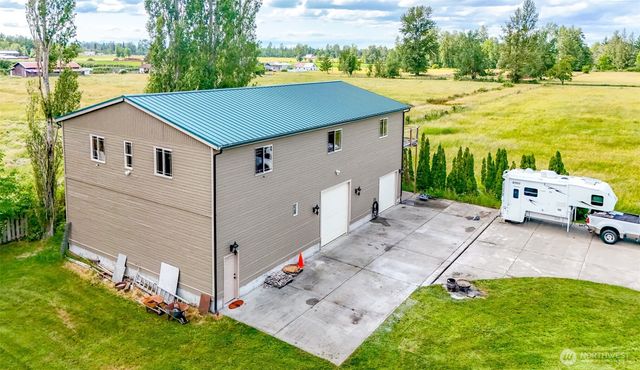 47335 260th Avenue SE, Enumclaw, WA 98022