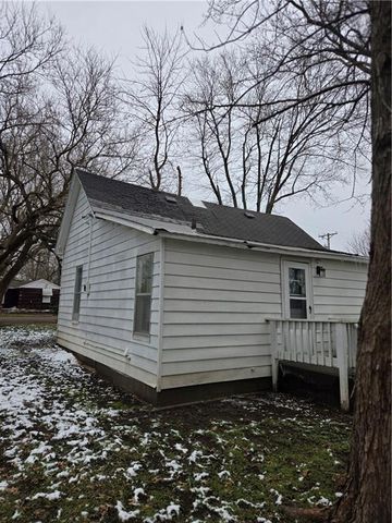 705 N New York Avenue, Sedalia, MO 65301