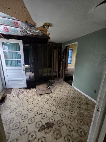 705 N New York Avenue, Sedalia, MO 65301