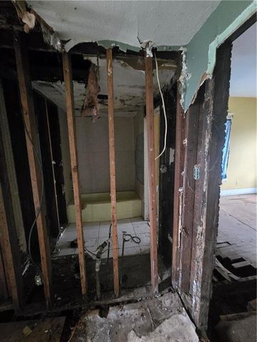 705 N New York Avenue, Sedalia, MO 65301