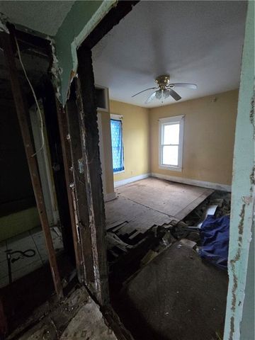 705 N New York Avenue, Sedalia, MO 65301