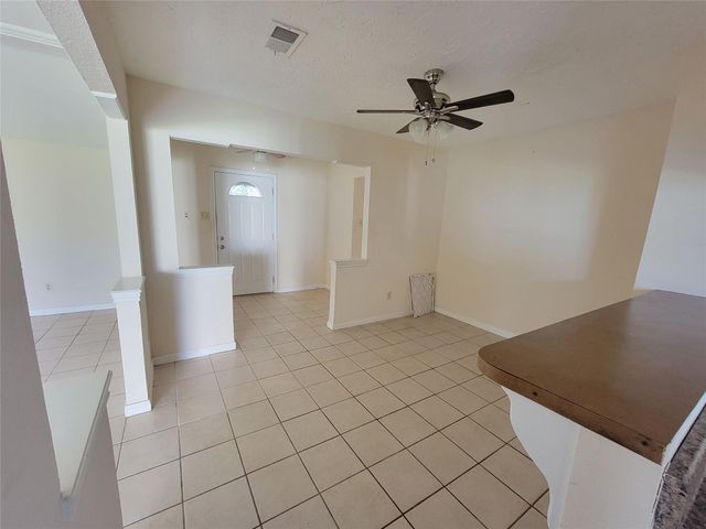 8022 Bailey Road, Pearland, TX 77584