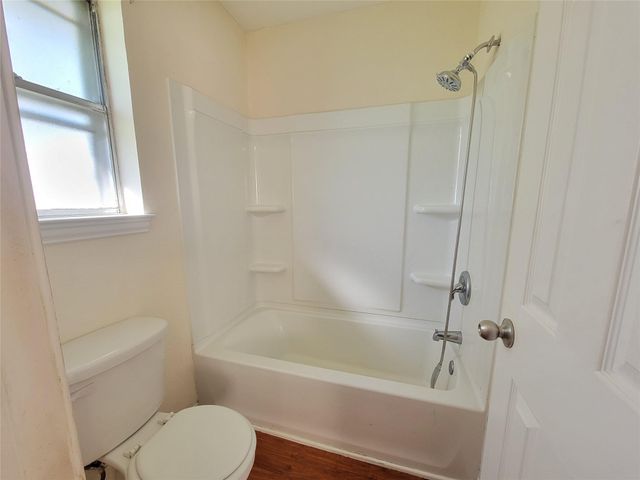 8022 Bailey Road, Pearland, TX 77584