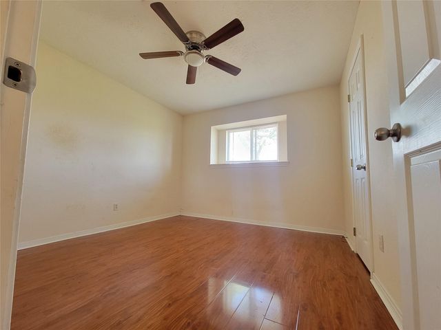 8022 Bailey Road, Pearland, TX 77584